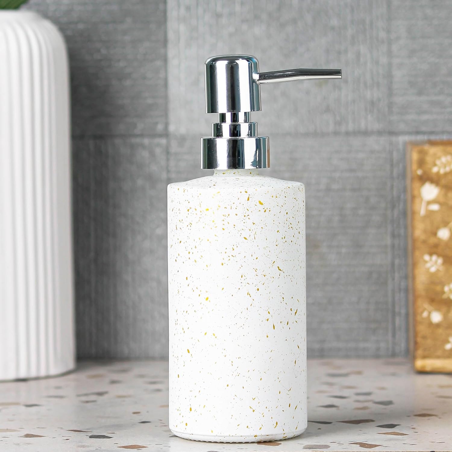 Premium Speckled Glass Soap Dispenser – Minimal Ceramic Look with Chrome Pump