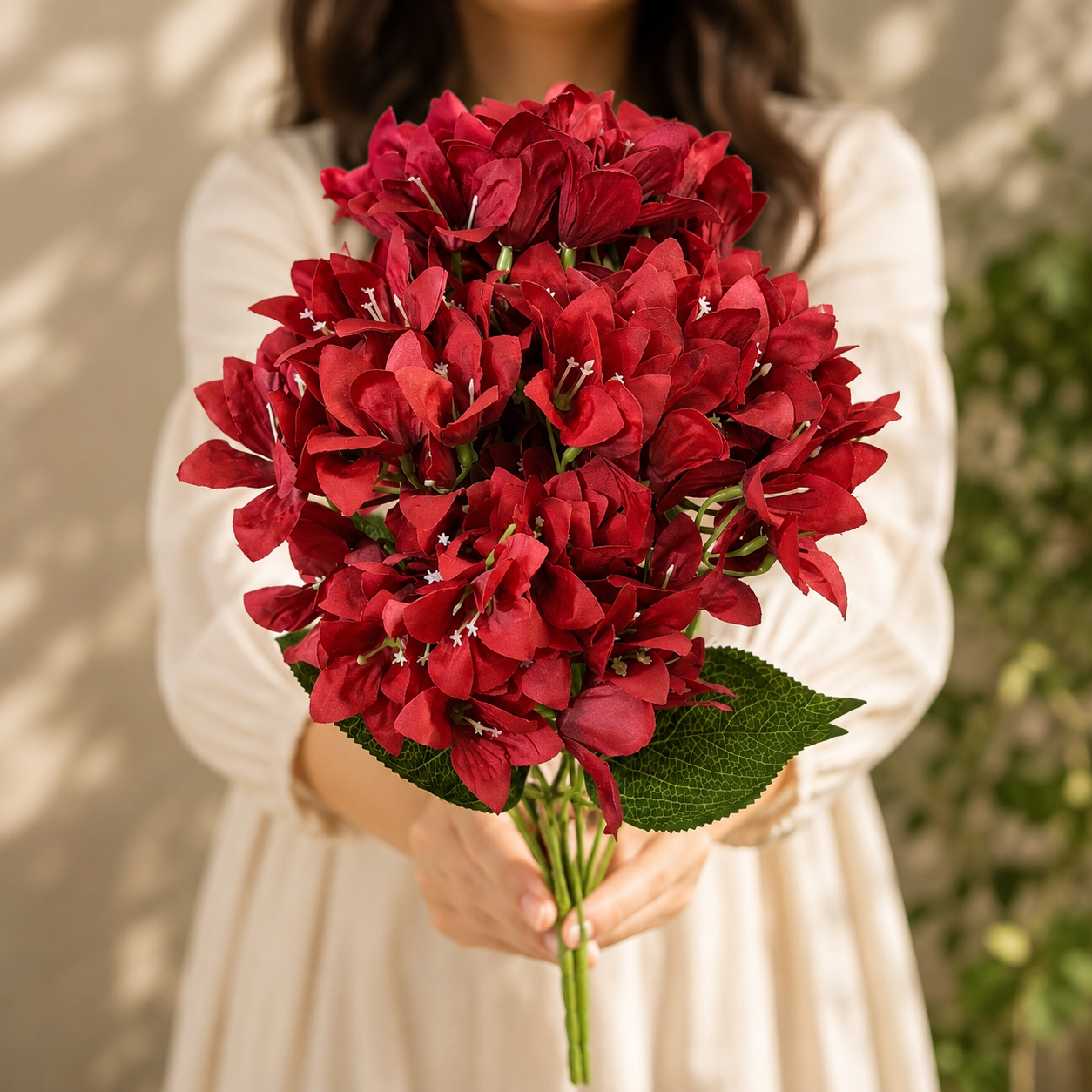 Bella N Bloom Artificial Red Hydrangea Flower Bunch for Home Décor | Silk Floral Stem for Vase Decoration, Wedding & Table Styling